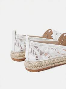 Styleloop White Embroidered Round Toe Rope Flat Shoes, Casual For Vacation, Party, Date, Bohemian, Western, Music Festival, Party Outfit - White - View 3