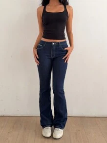 SHEIN EZwear Jeans ajustados con pierna acampanada de mezclilla azul elástica para mujer