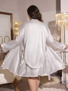 LuxeNights 蕾丝拼布花卉印花吊带睡袍和睡袍套装，仿丝大码家居服