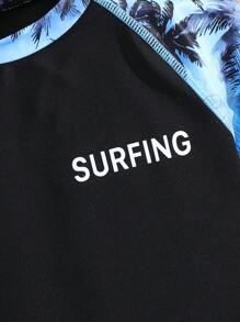 SHEIN 2 件套青少年男孩休闲字母和棕榈树印花泳衣上衣和泳裤套装，非常适合海滩度假、游泳、冲浪，物超所值 - 藍色 - 查看 5