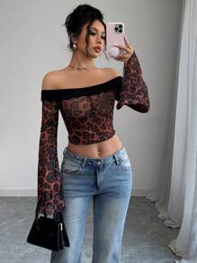 Elenzga 女式豹纹印花透明性感度假露肩蕾丝花边半透明喇叭袖长袖 T 恤 - 棕色 - 查看 1