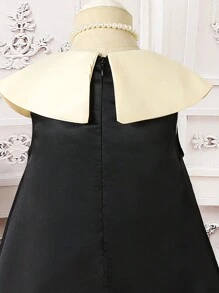 SHEIN Young Girl Cute Peter Pan Collar Bowknot Faux Pearl Decor Loose Sleeveless Dress - Black and White - View 3