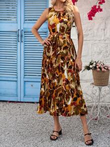 Gownix Round Neck Belted Pleated Oil Painting Print Dress For Women, Suitable For Daily Commute Wear,Summer , Vacation Outfits Woman,Summer Outfits For Women - Multicolor - View 6