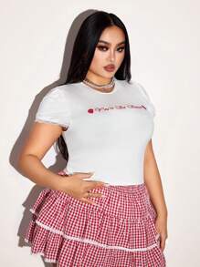 SHEIN ICON Maglietta con maniche a palloncino e stampa slogan con fragola, per taglie comode, primavera/estate