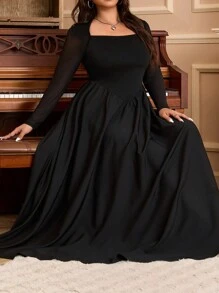 SHEIN CURVE+ Abito nero estivo taglie forti con scollo a intaglio e maniche corte, con dettagli tagliati - nero - Visualizzare 4