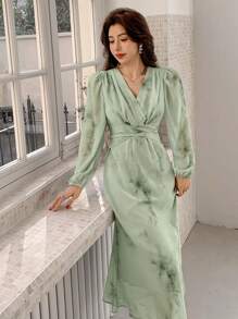 DAZY V-Neck All-Over Floral Print Mid-Calf Casual Dress For Women, Minimalist & Fashionable For Everyday Wear Elegant,Fall Dress Long Sleeve Dress - Green - View 5