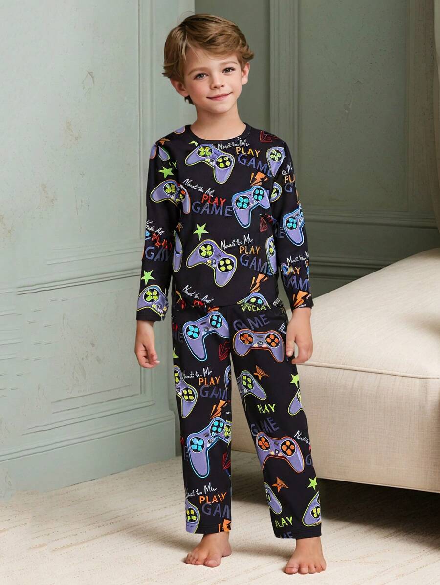 Young Boys Comfortable Video Game Printed Long Sleeve Pajama Set