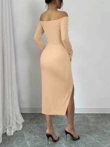 Elenzga Vestido de mujer con hombros descubiertos, fruncido, abertura alta y diseño con perlas - Caqui - Ver 2