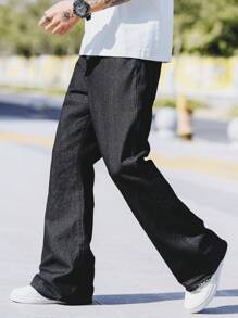 Manfinity Homme Men's Casual Pocket Straight-Leg Flared Jeans
