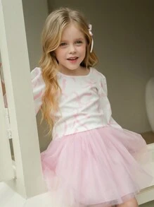 SHEIN Set da 2 pezzi per ragazze giovani: Deliziosa e dolce camicetta a maniche lunghe con stampa a fiocco + gonna tulle tinta unita, outfit morbido ed elegante, perfetto per abito da principessa, uscite, festival e raduni con famiglia e amici