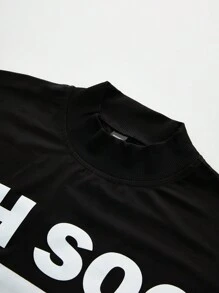 Manfinity EMRG Conjunto de camiseta corta con gráfico y pantalones, estilo urbano para hombres