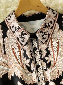 Lacomfia Casual European Style Floral Pattern Long Sleeve Loose Regular Shirt, Suitable For Spring Autumn, Plus Size - Multicolor - View 3