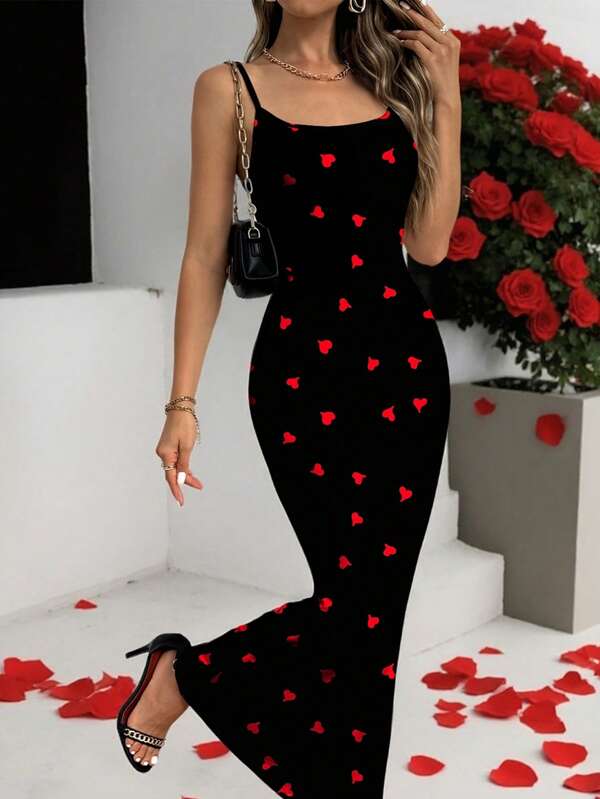 Maria Clara Maia Artist Red Heart Print Bodycon Women's Spaghetti Strap Dress, Concert Outfit On Black Background For All Seasons, Festival, Western Wear, Prom Dress