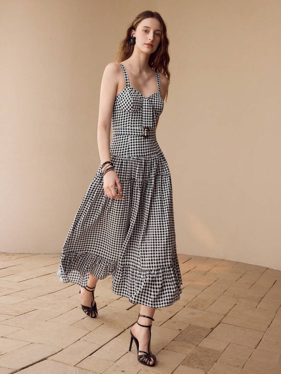 MOTF PLAID CUP DETALJ RUFFLE HEM KLÄNNING - Svart och Vitt - Visa 1