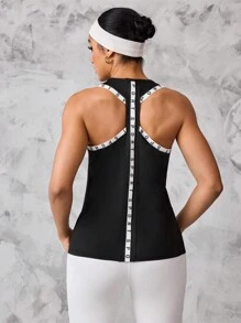 Easithlete Women's Yoga Strap Panel Racerback Tank Top - Black - View 2