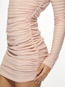 MISSGUIDED Ruched Bodycon Mini Dress With Double Ring Cut-Out Detail Long Sleeve Party Club Night Out Evening Dress - Dusty Pink - View 4