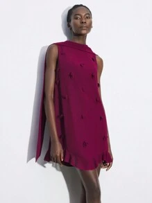 Maija 优雅圆领无袖 3D 花卉装饰女式修身短款褶皱迷你连衣裙，适合音乐节、派对、复古风格、情人节 - 中紫紅色 - 查看 4