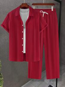 Manfinity Homme 2pcs Men's Solid Color Short Sleeve Shirt And Pants Set - Burgundy - View 1