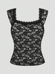 Sweetra Vrouwen Plus Size Zomer Sexy Zwarte Kant Patchwork Bloemen Strik Criscross Band Taille Getailleerd Tanktop