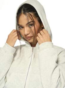 MISSGUIDED Sudadera con capucha y cremallera recortada y sobredimensionada, de estilo atlético casual, con capucha con cordón y bolsillo canguro, prenda esencial de ropa urbana para otoño e invierno