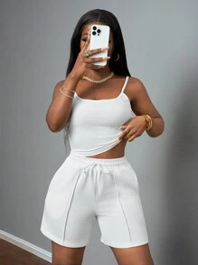 Slaydiva 新款春夏休闲基础运动风U领吊带上衣+短裤带牙条装饰运动裤白色女两件套-A