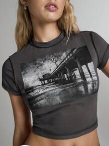 Easelle 女士灰色印花修身短款 T 恤 - 深灰色 - 查看 1