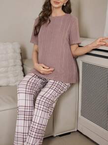 孕妇休闲天鹅绒罗纹短袖上衣和格子印花休闲裤套装 - 棕色 - 查看 3