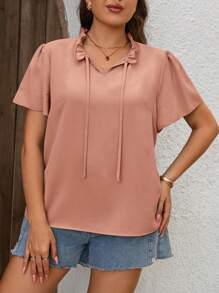 SHEIN Clasi Blusa de manga abullonada con cuello anudado de unicolor para tallas grandes, de estilo casual de verano