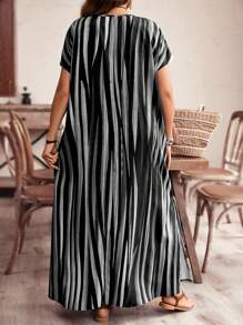 EMERY ROSE Plus Size Women's Striped Color Block Side Reflected Color Striped Maxi Long Beach Dress For Vacation - Black and White - View 2