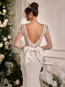 Glamrae Váy Maxi dài tay cổ chữ V màu kem thanh lịch & sang trọng với tấm vải mỏng, trang trí nơ lớn, chèn ren thêu, vải satin co giãn có đuôi, thích hợp cho đám cưới, tiệc tùng, tuần trăng mật - Màu be - Xem 6