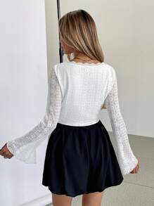 SHEIN Essnce T-shirt femme élégant à manches évasées en dentelle de couleur unie