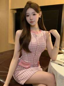 DAZY Plaid Fitted Sleeveless Bodycon Mini Dress Suitable For Date Night, Wedding