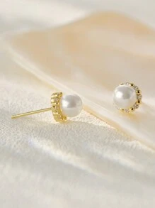 1pair French Style Luxurious & Simple Stainless Steel Round Stud Earrings With Tiny Faux Pearls