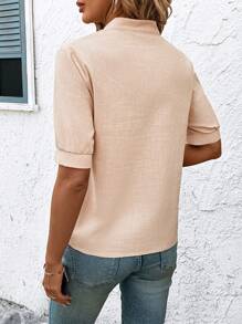 SHEIN Clasi Blusa casual da donna con collo tacca e ricamo, adatta per taglie forti e vacanze