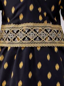 SHEIN 女童高贵 V 领黑色和金色波尔卡圆点蕾丝花边腰部收腰中长连衣裙，日常穿着兄弟姐妹装套装（单独出售，3 件） - 彩色 - 查看 8