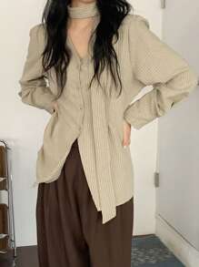 DAZY Damen Aprikot gestreiftes figurbetontes Bluse mit Bindegürtel, Langarm, College-Streifen, Frühling/Herbst Damenbekleidung