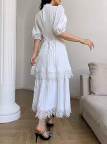 Modelyn 女士简约休闲短裙，时尚日常穿着 - 白色 - 查看 6