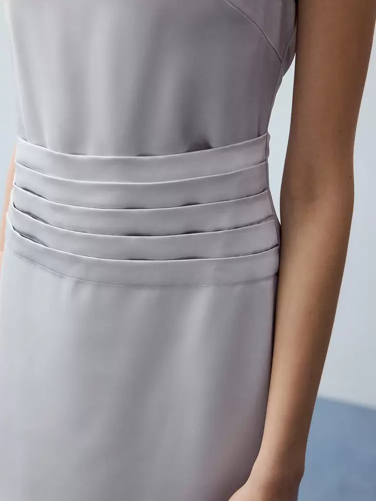 MOTF STUDIO FOLD PLEATED BACKLESS DRESS