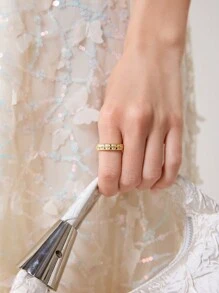 MOTF PREMIUM Anillo abierto texturizado enchapado en oro de 18K