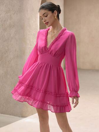 Aveloria Rosie 粉色 V 领荷叶边多层浪漫优雅法式雪纺长袖连衣裙