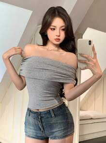 DAZY 女款純色露肩短版短袖T恤，灰色，春夏，露肩上衣外出穿搭上衣 - 灰色 - 查看 6