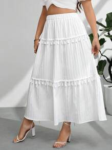 SHEIN Privé Plus Size White Maxi Skirt: Bohemian Tassel Trimmed Long Summer Skirt For Women - White - View 5