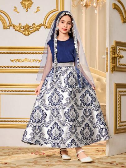 SHEIN 2pcs Tween Girls Navy Satin Vest And Navy-Silver Contrast Pattern Skirt Set, Comes With Scarf, Elegant And For Festivals, Suitable For Ramadan