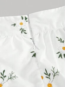 SHEIN MOD Women White Embroidered Low Waist Skort,Vacation Woman,Summer For Women,Beach For Woman,Spring For Women,Western Wear Women,Concert Women,Floral Skort - White - View 4