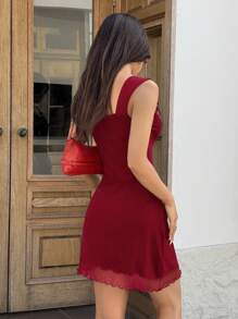 SHEIN EZwear Váy mini dây trơn màu đơn giản cho nữ, đơn giản và thời trang để mặc hàng ngày - Màu Đỏ Sâu - Xem 2