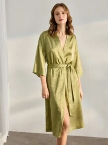 Ocili Leisure Comfortable Jacquard Satin Surface Landscape Soft & Smooth Ladies' Bathrobe