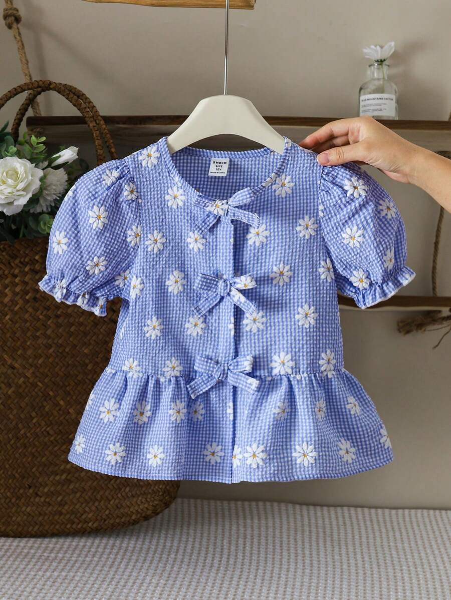 SHEIN Blusa de manga abullonada con lazo, estampado de margaritas y jacquard a cuadros para niñas - Multicolor - Ver 1