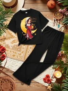 SHEIN Set de 2 piezas (top de manga corta de cuello redondo y pantalones) con gráficos de chica de dibujos animados, apropiado para el verano - Negro - Ver 3