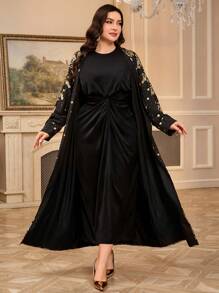 Al Najma Plus Size Women Arabic Foil Floral Print Long Sleeve Abaya Dress & Gown Set - Purple - View 2