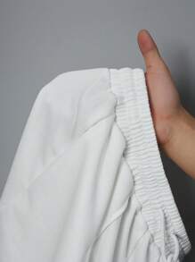 Slaydiva 新款春夏休闲基础运动风U领吊带上衣+短裤带牙条装饰运动裤白色女两件套-A